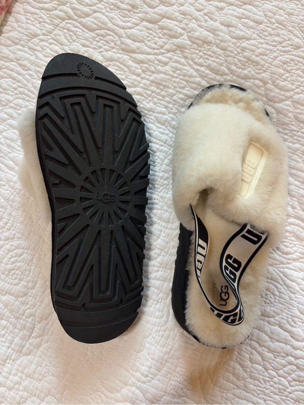 UGG platform slippers - Picture 5 of 5
